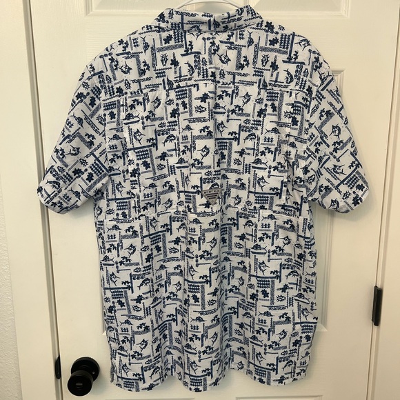 Columbia Sportswear PFG Shirt - Picture 2 of 5